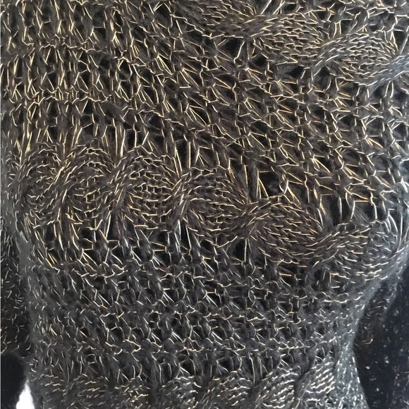 Knitted black and gold thread metallic pull on sweater. Jessica Simpson - Picture 2 of 5